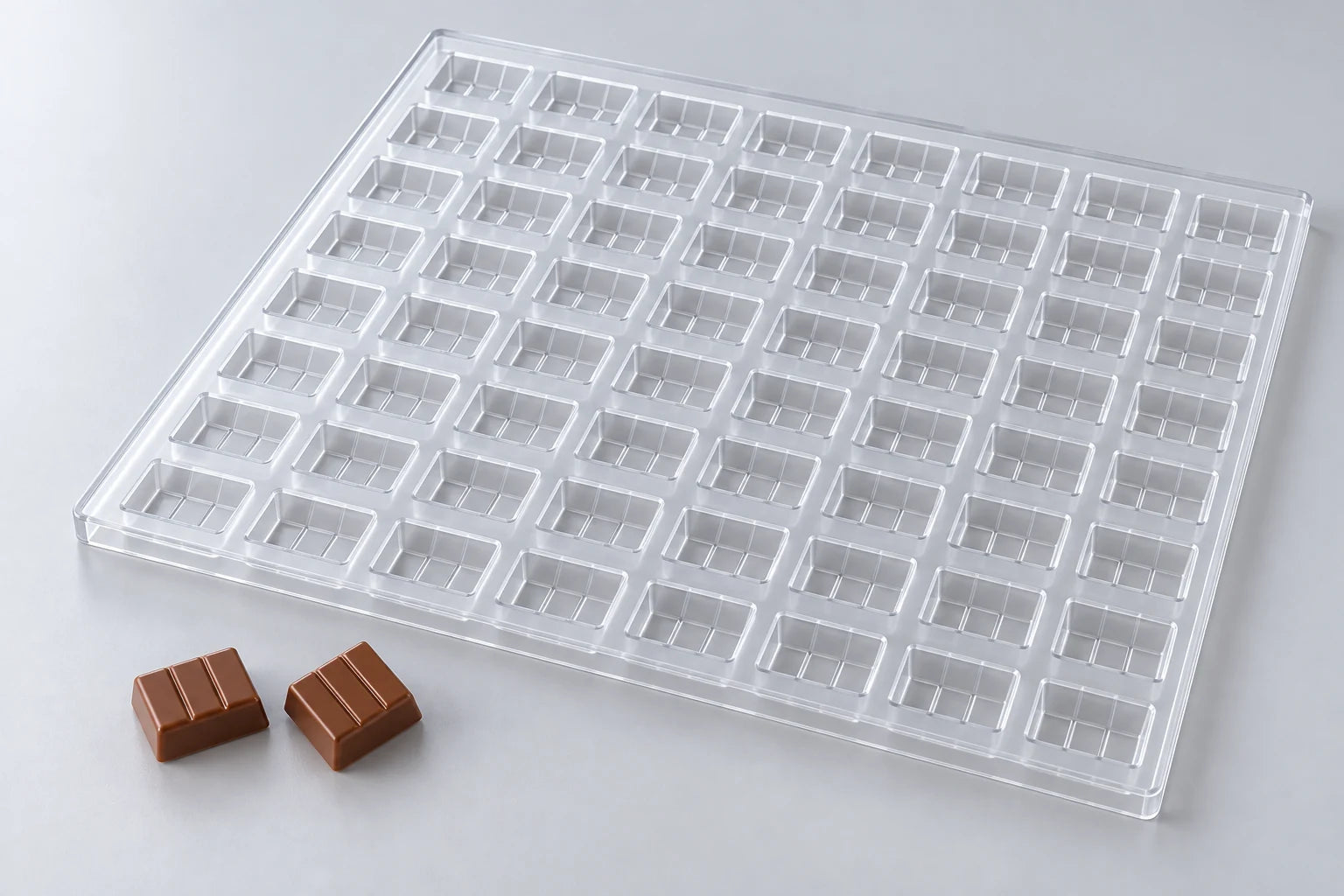 Multi-dose mold — illustrative studio visualization