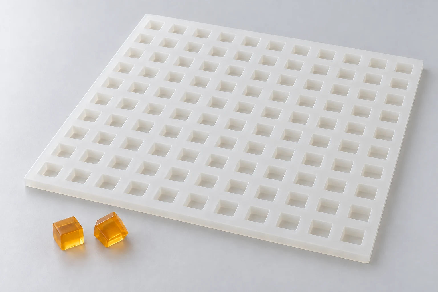 Square 16.5 mm silicone gummy mold, studio render from the Evocan drawing